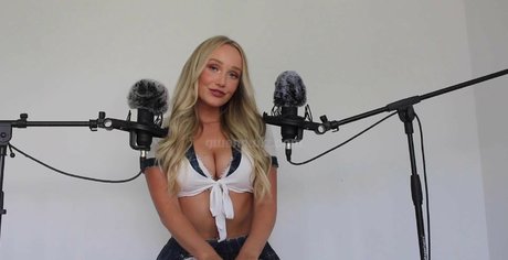 outside onlyfans top picture