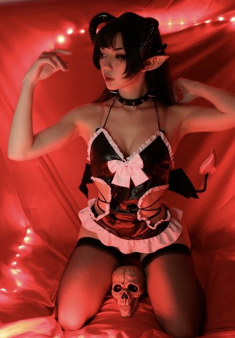 Zureeal porn model pics