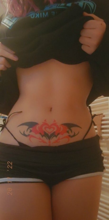 Zureeal model nude pictures