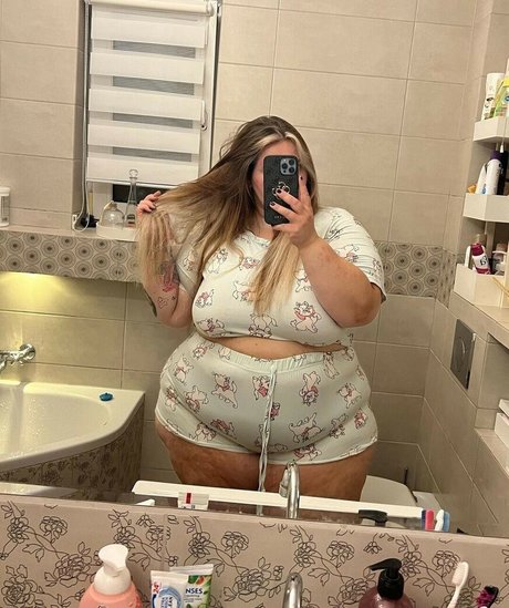 Wero7 7 7 pornstar pretty archive