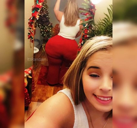 itsRandalin exclusive actress gallery