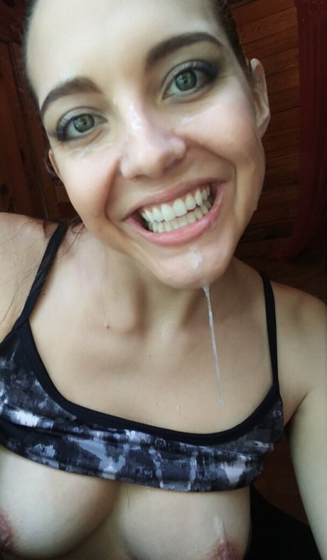 sadieholmes pornstar beautiful pics