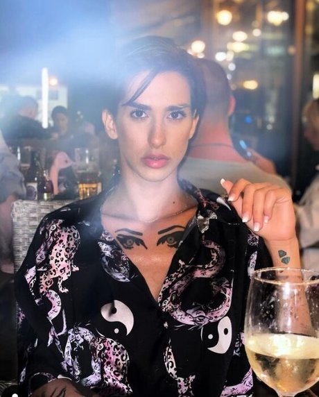 becky love top star galleries