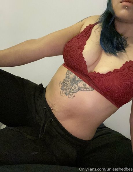 unleashedbee sexy actress archive