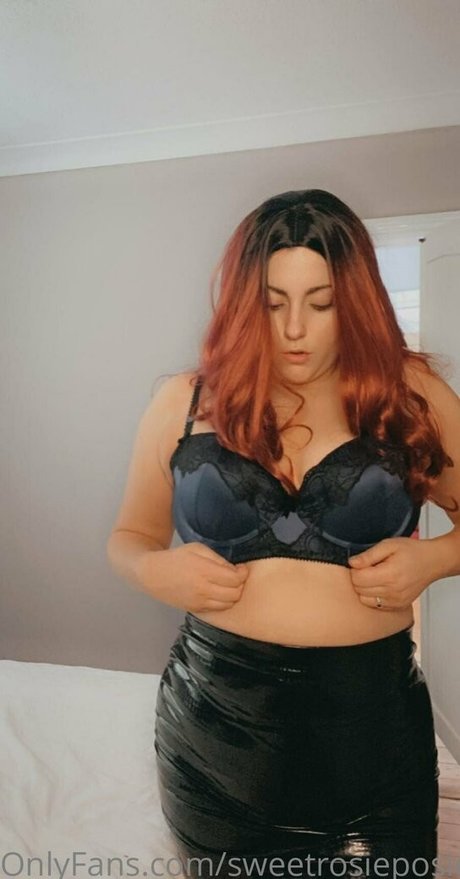 sweetrosieposie hd actress pic