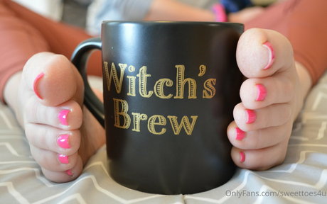 sweettoes4u pornstar art images