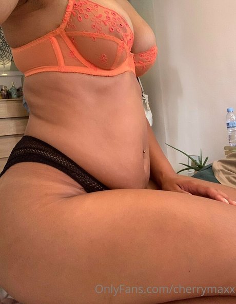 cherrymaxx sexy model archive