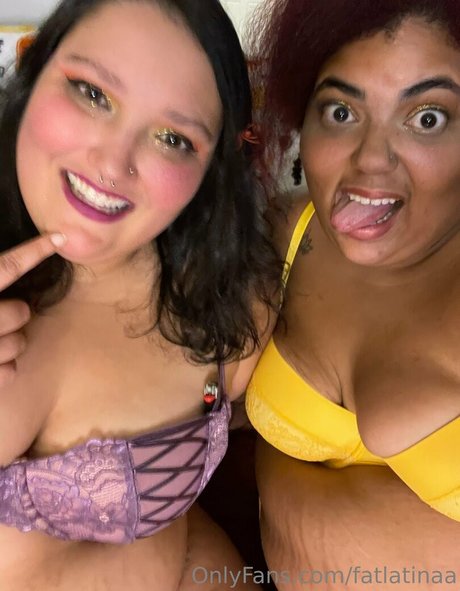fatlatinaa erotic model picture