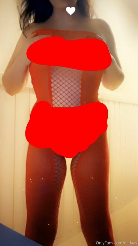 elidaav hot model photo