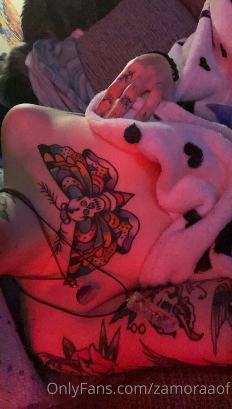 zamoraaof nude model galleries