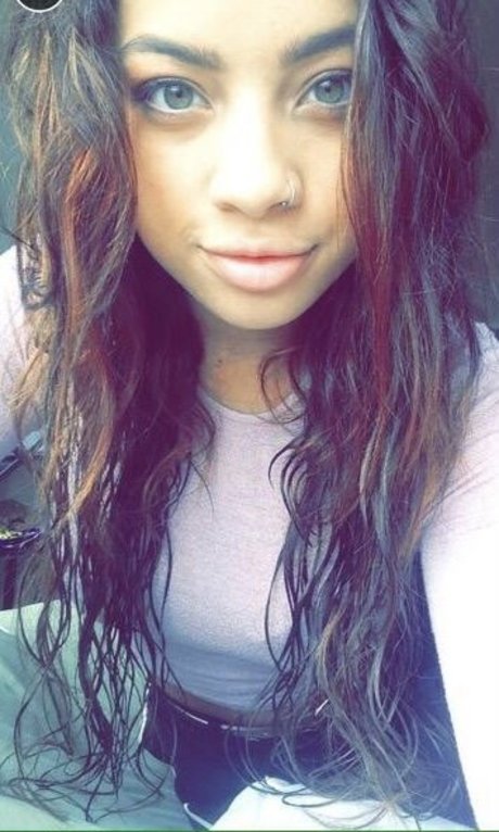 Kiana Lede star porn pic