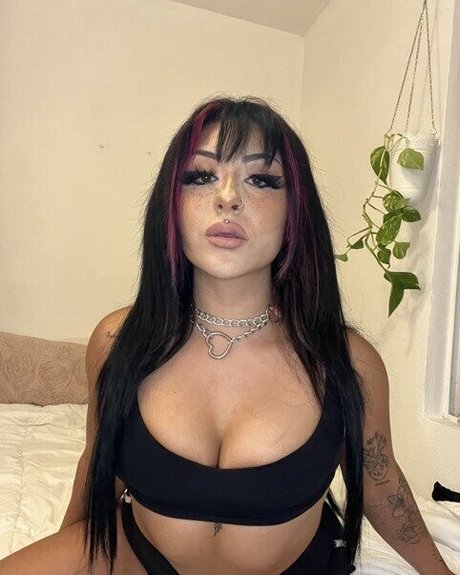 scarlettviv exclusive model pictures