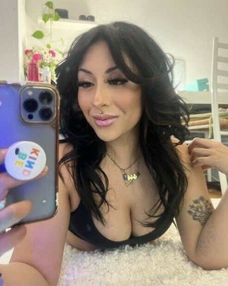 scarlettviv nudes star pic