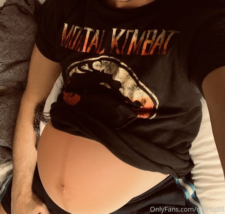 mpreg88 star erotic picture