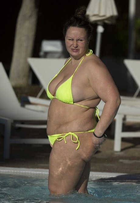 Chanelle Hayes nudes star images