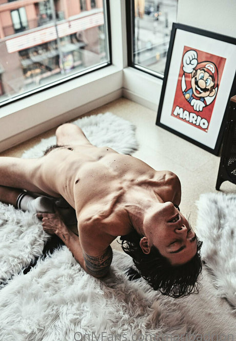 marioadrion star high quality pictures