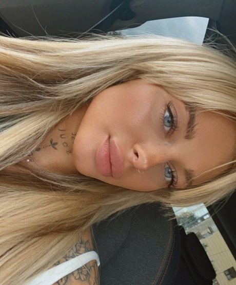 Andelika top pornstar pics