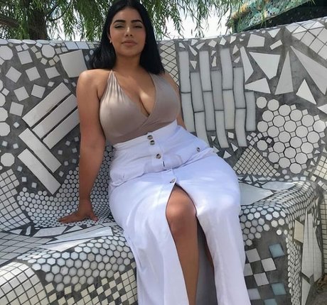 Megan Velez nice star photo