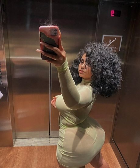 Megan Velez best star pictures