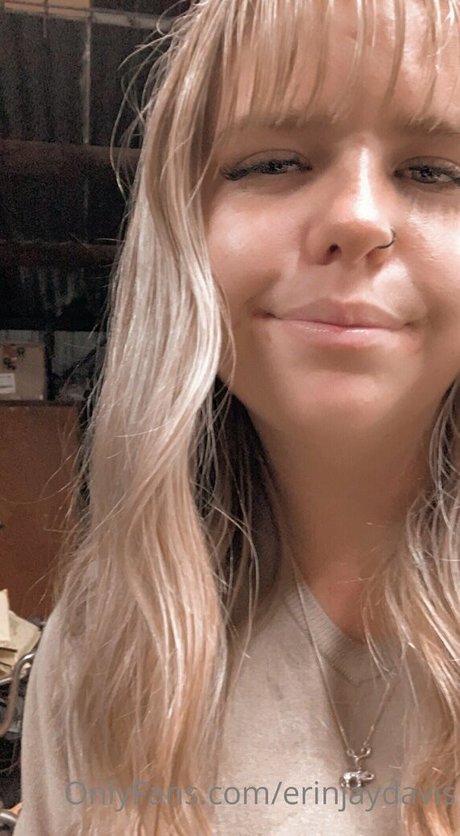 erinjaydavis sexy pornstar img