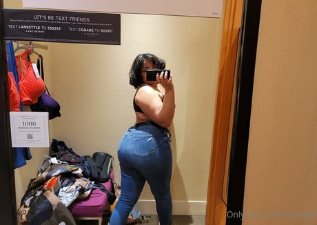 vaniitys sex model image