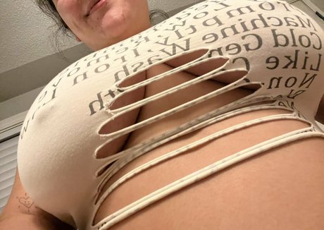 aintthatabummer model best photos