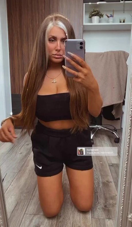 Beth G model exclusive pictures