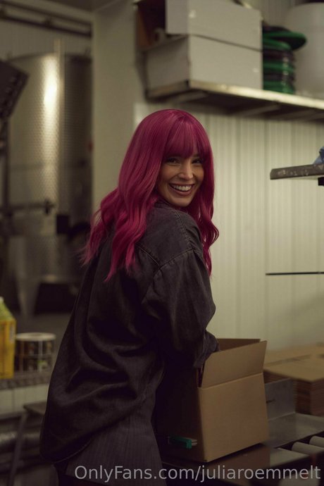 Julia Roemmelt xxx pornstar archive