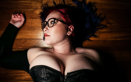 curvy shemale onlyfans erotic images