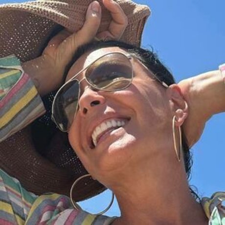 Carolina Ferraz exclusive star images