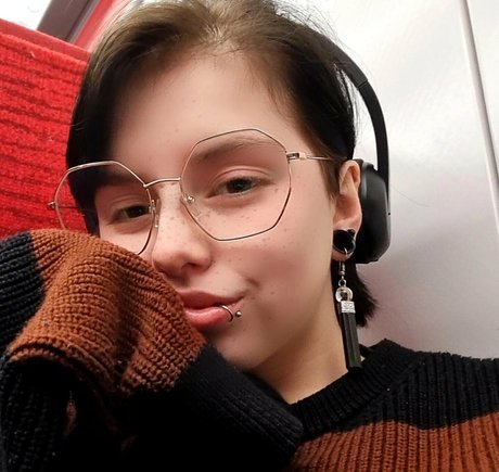 pawg threesome onlyfans hd img