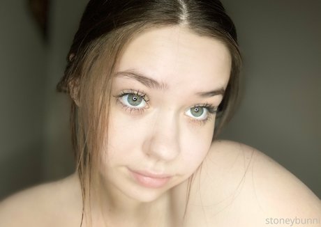 dripping wet pussy onlyfans nude pic