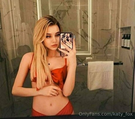 katy fox star photos
