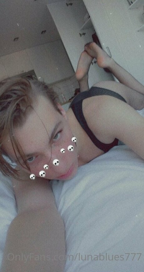 lunablues777 erotic star archive