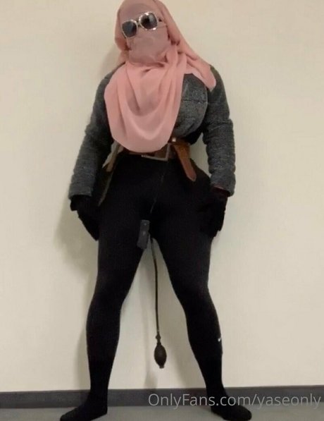 yaseonly porn actress picture