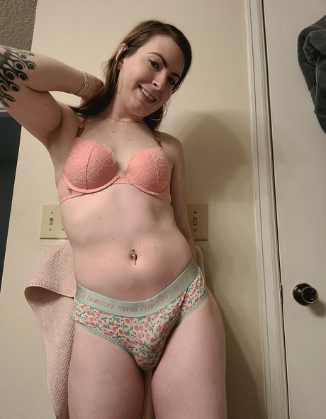 centerfold onlyfans hd photos