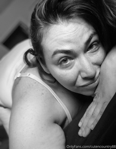 cutencountry88 sexy pornstar pictures
