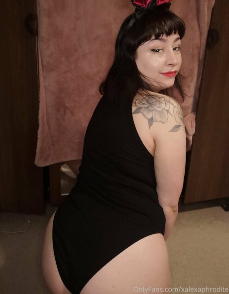 brunette pov onlyfans free porn images