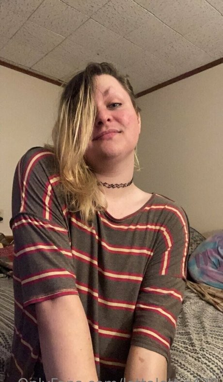 lottalottie420 porn star picture