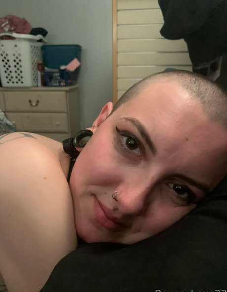 raven love22 nude pornstar photo