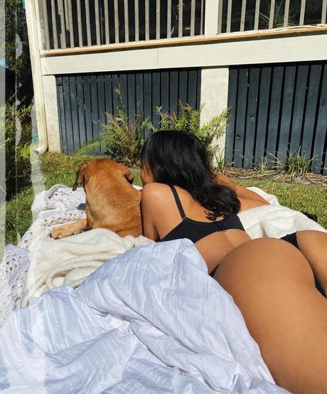 totallylizey pornstar pretty image