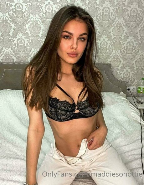 blonde famous onlyfans porno images