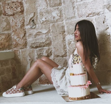 Meshi Malka pornstar nice images