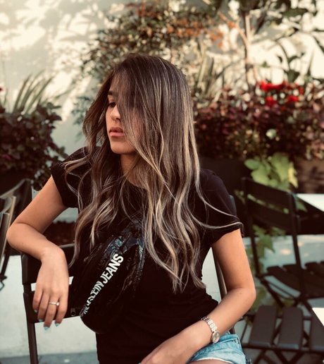 Meshi Malka nude star photos