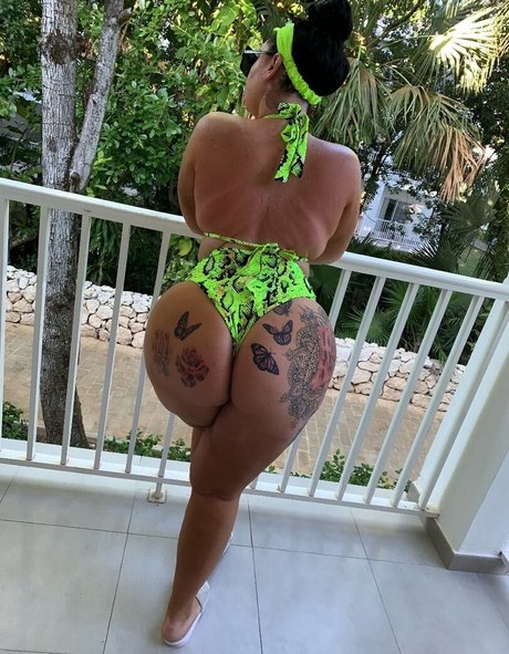 beauty teen onlyfans free naked picture