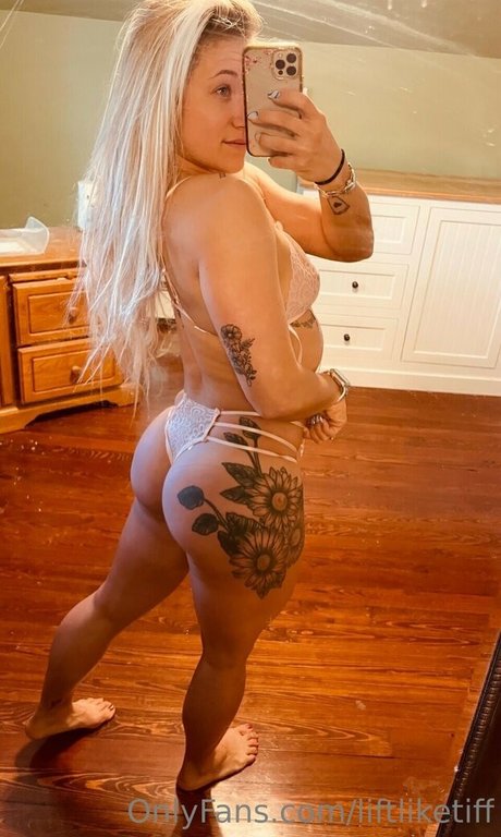 Liftliketiff model exclusive pictures