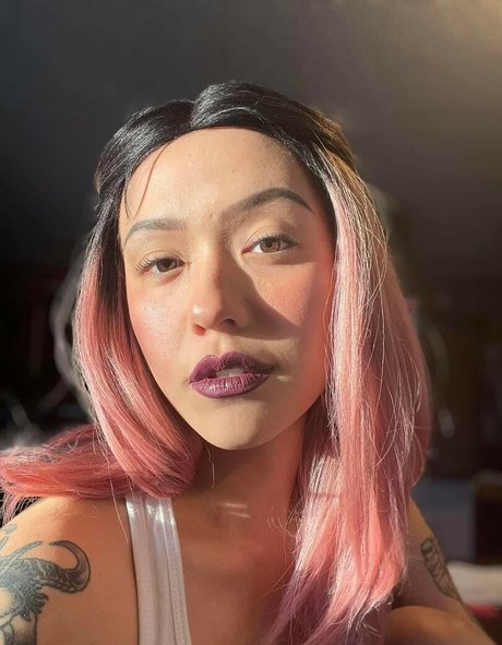 teen young onlyfans free nude images