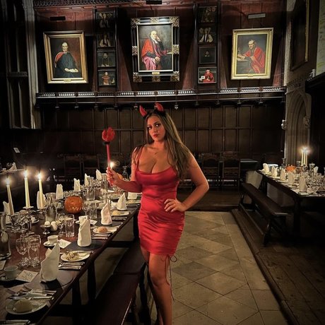 babe onlyfans hd pic