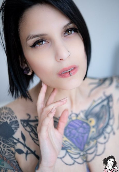 Valkyria sexy pornstar pictures