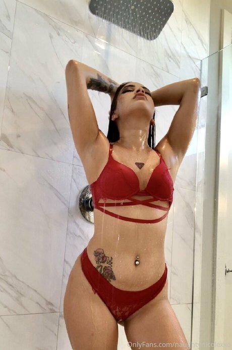 naughtynicolexxo star art picture